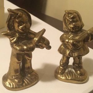 Riverside Brass boy and girl figures set